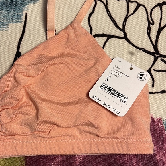 NWT Free People pink bralette. Soft stretch material adjustable straps. Size S - Picture 2 of 4
